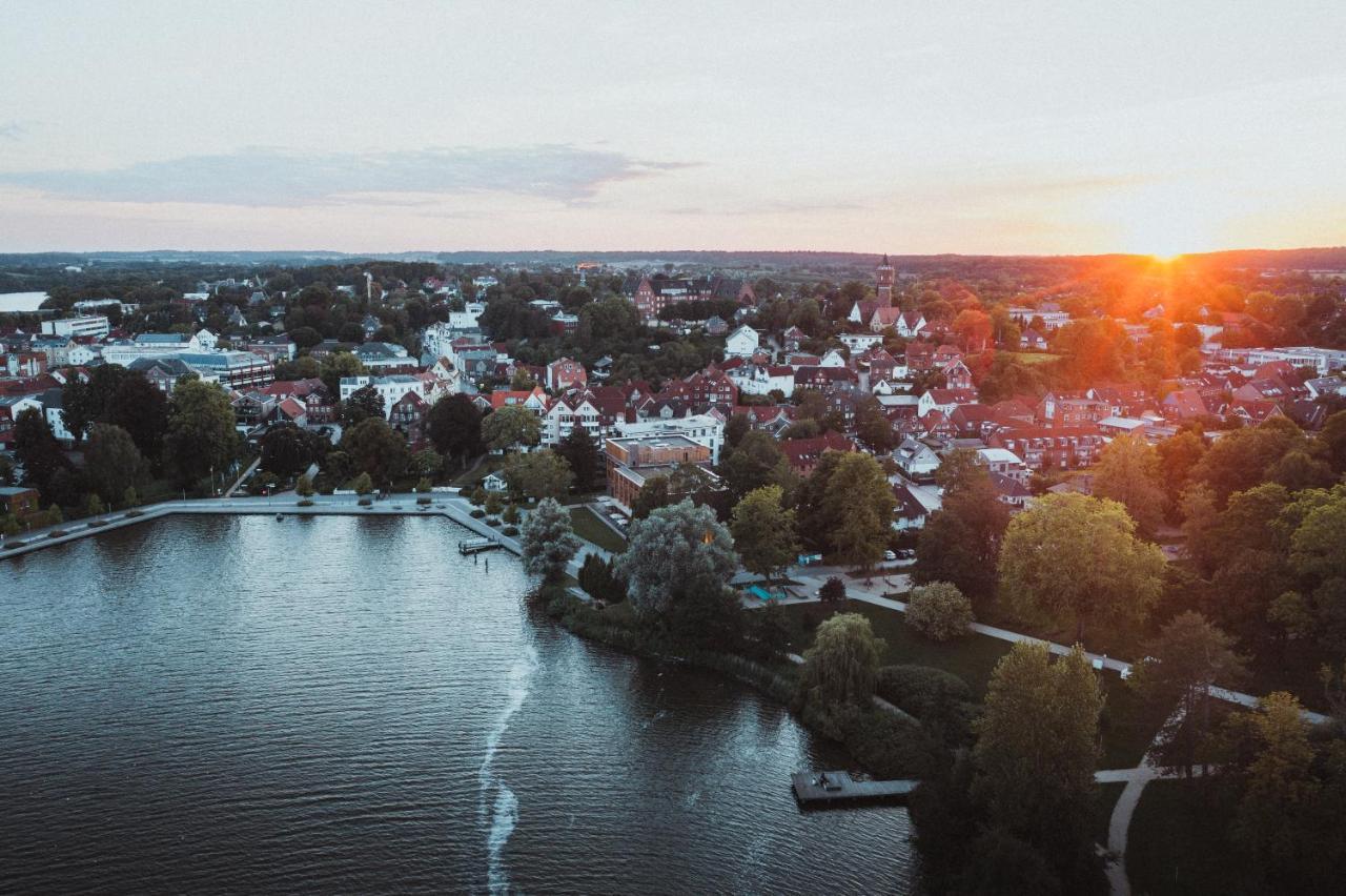 Seeloge Eutin Buitenkant foto